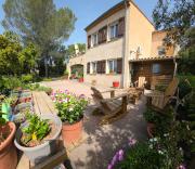 Entire ground floor in beautiful villa