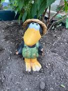 Nest & Rest Garden Stay with Free Parking