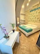 Palazzo Cardinale le Scalette