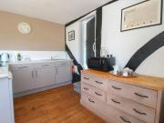 Top Llansantffraid-ym-Mechain