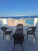 Amazing Roof In Marina Hurghada