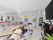 Sunny City Accommodations - Close to METRO and UMD