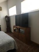 Cheerful 2-Bedroom Cottage Near Eagle Lake