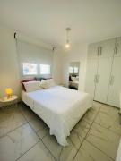 Sea Breeze - Oroklini