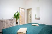 Cozy Main Square Apartment II Cozy Main Square Apartment II