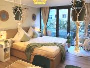 Bohemian Chic Sage Dreams - Munich Central Station