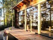 Niemi-Kapee Sammal - modern cottage by the lake Näsijärvi