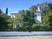 Fionas House Apartments