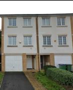 Enbrook Luxury Lodge with Garage and Driveway