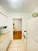 Apartment in the Heart of Calle 8 with Parking