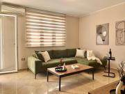 Modern 1BR - Old Town and sea