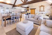 The Dovecote 3-Bed Cottage Rowden Manor