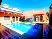 riad de luxe avec piscine vue sur Mer Pour familles seulement