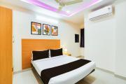 Super Townhouse Gachibowli Near Sky View