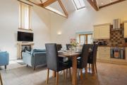 Beautiful Barn Conversion with Games Room Beautiful Barn Conversion with Games Room