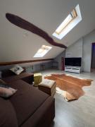 RefletDesCieux TV Chic Authentique Lumineux Calme