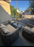 Spacious Family Apartment 200m Entire Villa Floor 2 Bedrooms