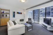 Elegant 2BR Apt in City Tower by Corporate Keys