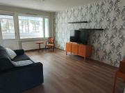 Kaksio Saarijärventiellä, ilmainen pysäköinti