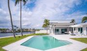 Direct Intracoastal & by the beach!