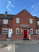 Modern cosy, sleeps 5, first floor, central MD2