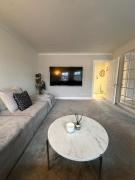 Luxury contemporary Apartment