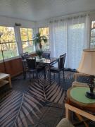 3 bedroom colonial house