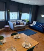 Cosy flat with sea view