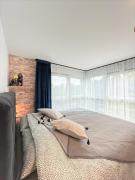 King Kong Suit in New York Style