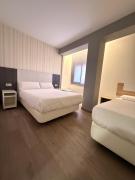 HOSTAL LETTO DAL MARE