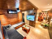 4BR Townhouse w Garage, Peaceful near Restaurants