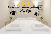 Luxury Design - Free Wifii - Via sestri