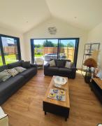 IDEAL - Villa, jaccuzi & jardin privé - 1 à 11 personnes - proche plage & bourg