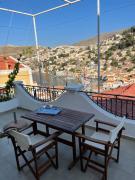 Top Symi