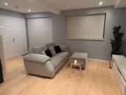 Private Room, Own Bathroom, Bus Stop and Shops Nearby Private Room, Own Bathroom, Bus Stop and Shops Nearby
