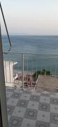 Top Qeparo