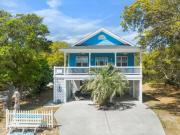 Atlantis Blue - Relaxing beach getaway home directly across the street from beach access! home