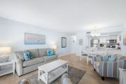 Top Captiva