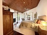 Papillon on Coral Sea