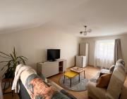 Private apartment in quiet area