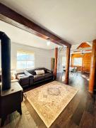 Top Crestline