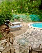 Maison provençale avec piscine