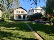 Muelle los Indios, casa con pileta