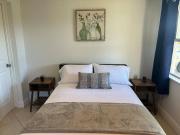 Beautiful home in West Palm - 5 min to Airport