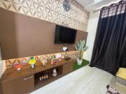 Urban oasis Modern 3BHK, sandy cafe with balcony views
