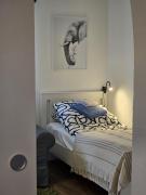 Haus mit Garten, U Bahn Nähe, gratis Parkplätze