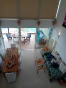 Beach Artemisia Malibu style town house sleep 6