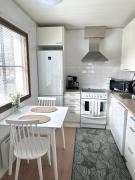 RT asunto, sauna, terassi ja autokatos