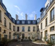 Un 1-Ch1-SdB Confortable- Place des Vosges