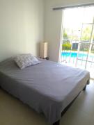 Casa con jardín y piscina ideal para el fin de semana